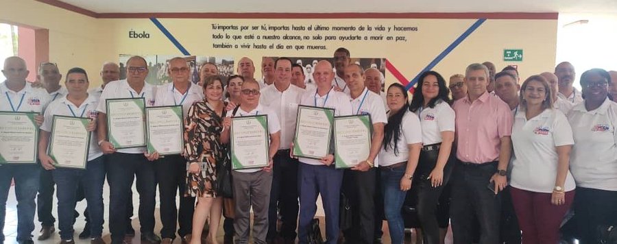 Clausuran XXII Reunión de Jefes de Misiones Médicas en el Exterior