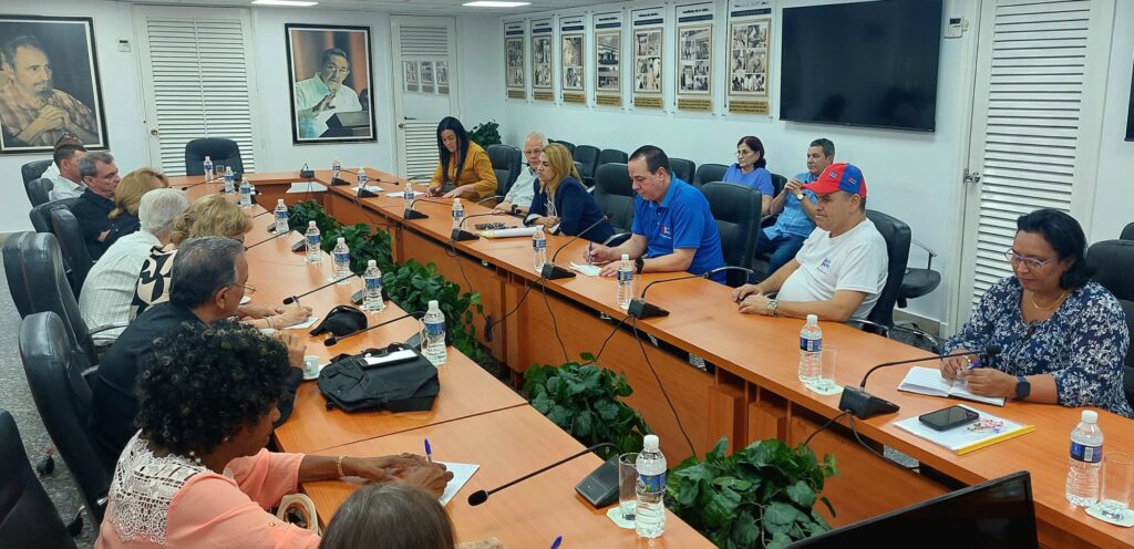 Portal Miranda: nuestros Héroes y Heroínas son ejemplo de la dignidad y el noble compromiso de la Salud Pública cubana