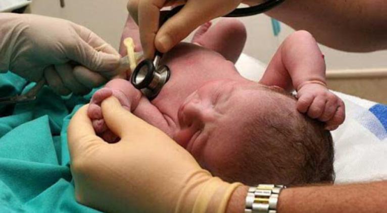 2025 en Cuba: un año de intensos desafíos para la salud materno-infantil