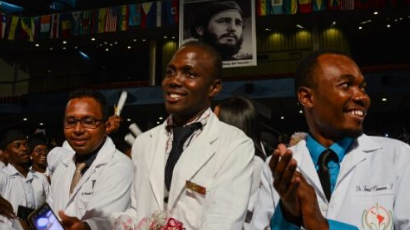 Nuevo grupo de jóvenes sudafricanos viaja a Cuba para estudiar medicina