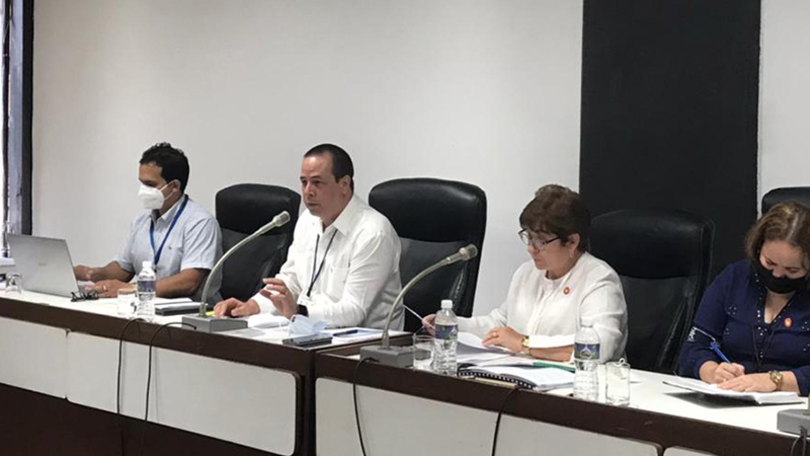 Diputados cubanos analizan temas prioritarios para la salud de la población