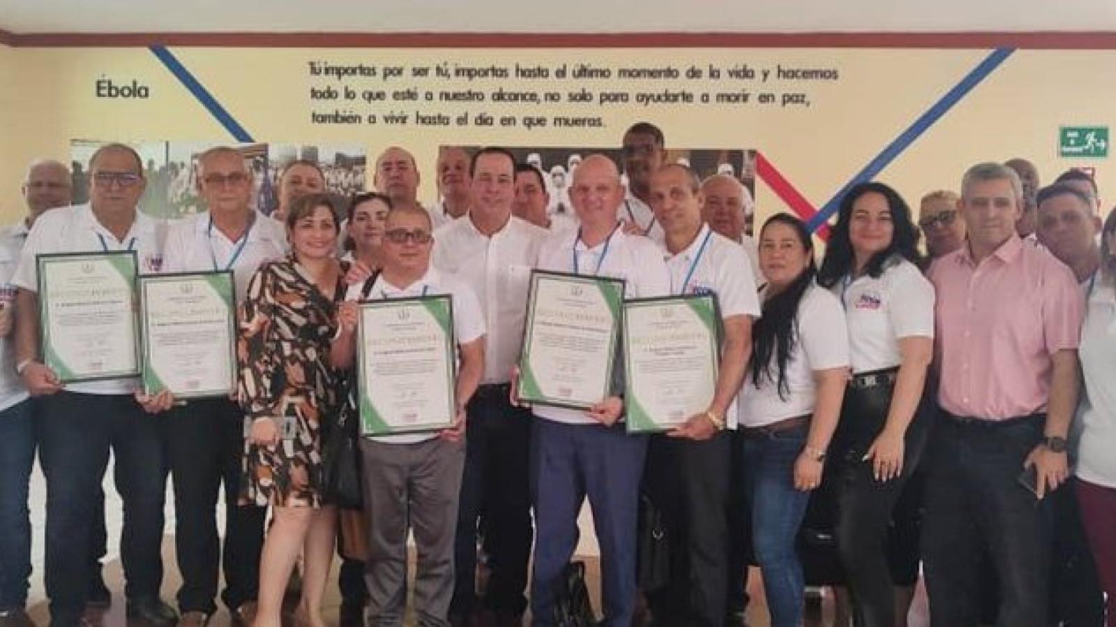 Clausuran XXII Reunión de Jefes de Misiones Médicas en el Exterior