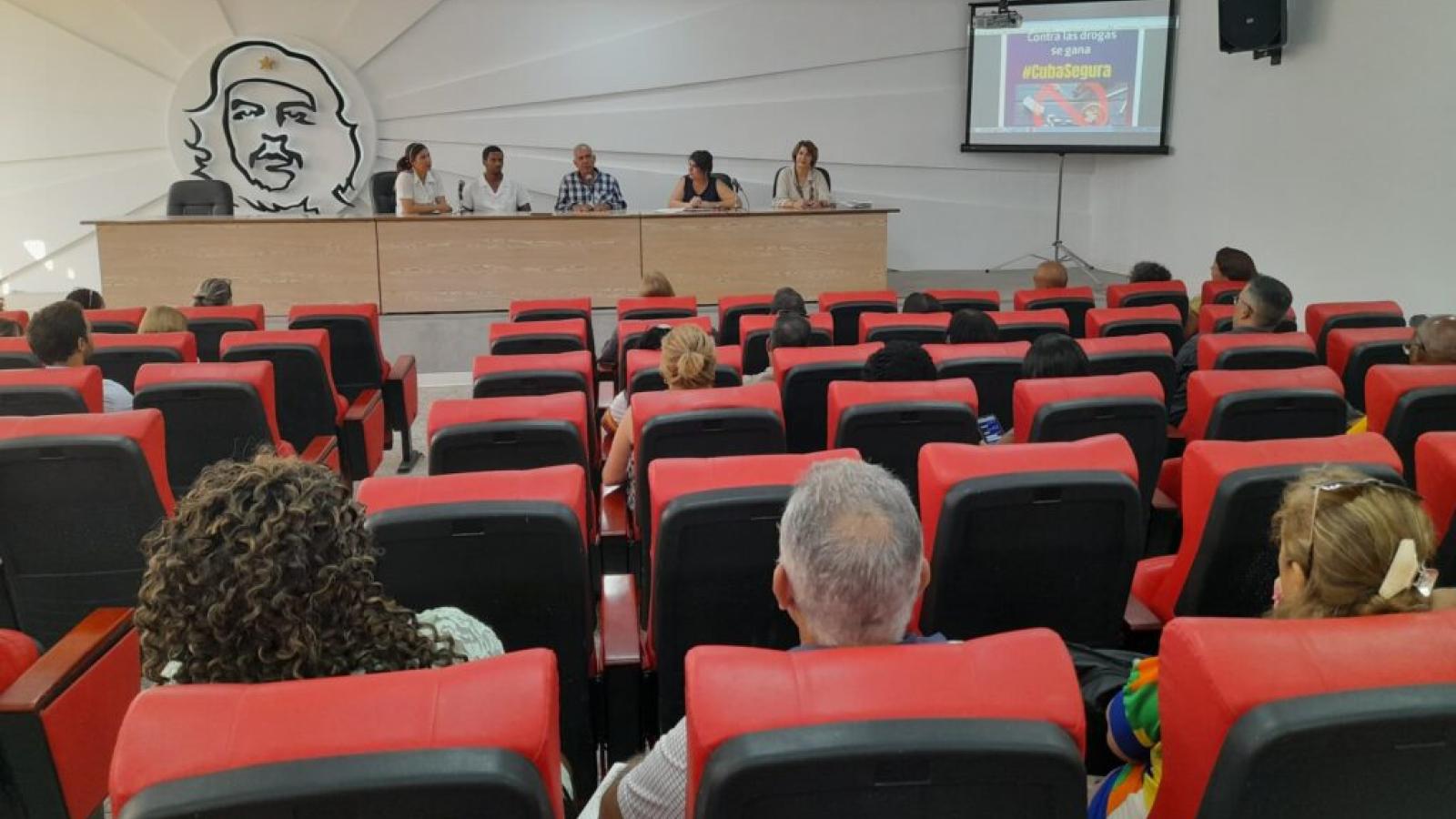 Cuba refuerza su estrategia contra el consumo de drogas: compromiso, prevención y sensibilidad en el sector de la salud a favor de la vida