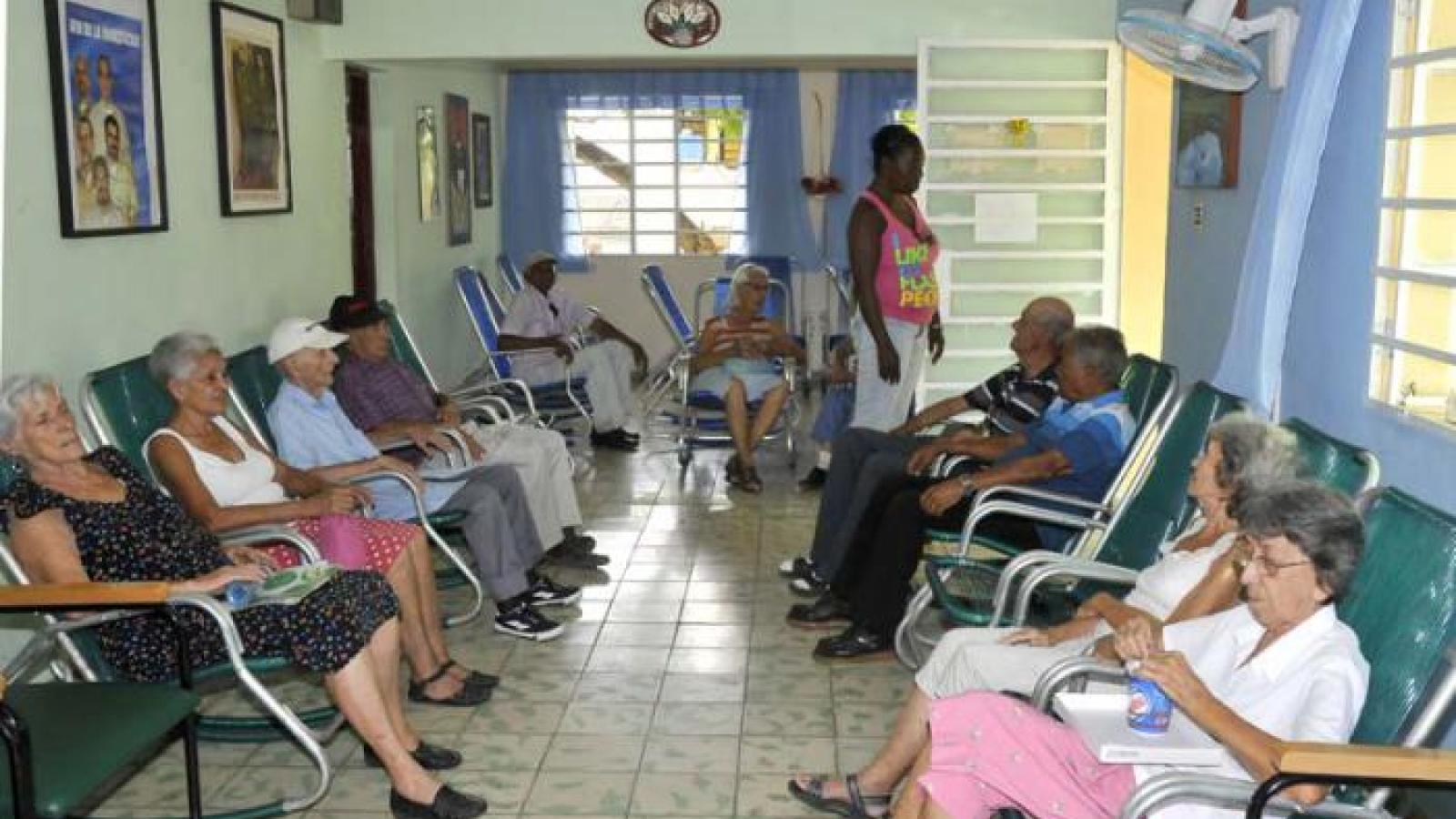 El cuidado sanitario en instituciones sociales ante el descenso de las temperaturas en Cuba