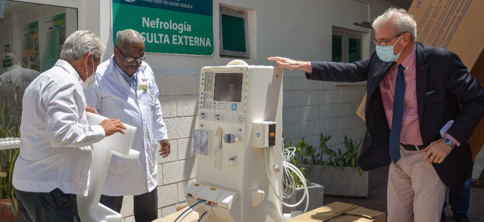 La Red Nacional de Nefrología se benefició con la puesta en marcha de 332 equipos de hemodiálisis. Foto: Diana Rodríguez Rodríguez ACN
